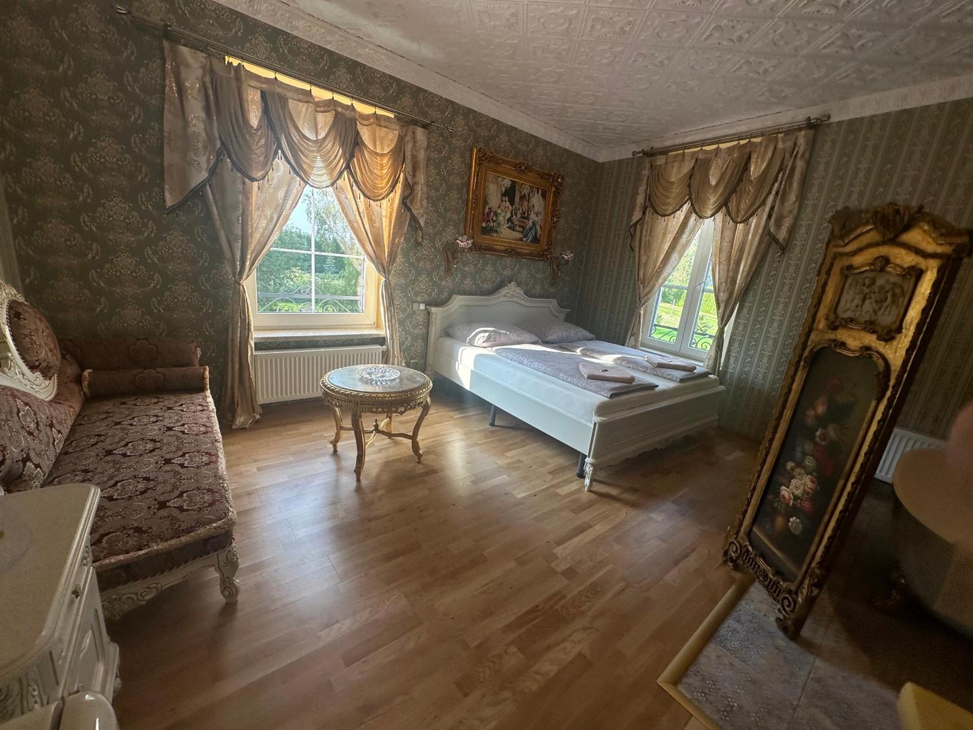 Bynovecky Zamecek Hotel Kültér fotó