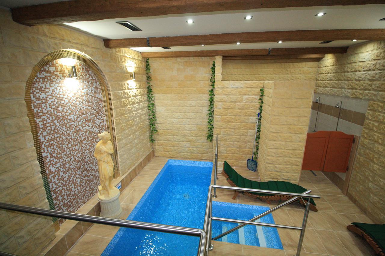 Bynovecky Zamecek Hotel Kültér fotó