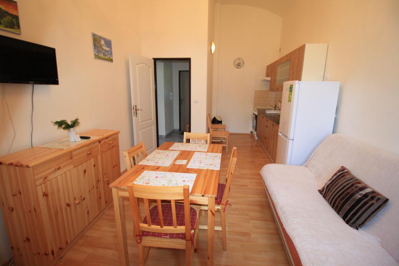 Bynovecky Zamecek Hotel Kültér fotó